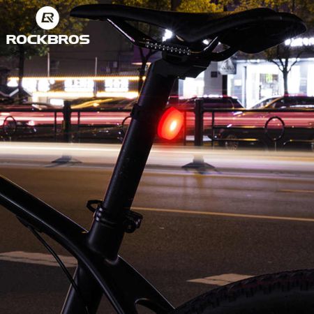 Luz Posterior para bicicleta TL905 de baterías intercambiables Rockbros