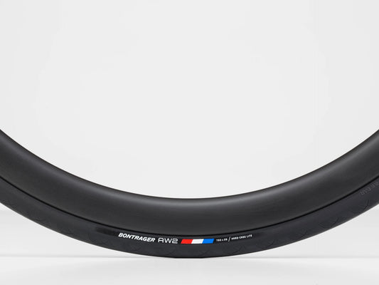 Caucho de carretera Bontrager  AW2 Hard-Case Lite 700Cx25mm